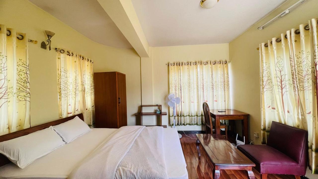 Rooftop Studio And 2Bhk Apartments In Kathmandu'S Most Happening Place Bagian luar foto